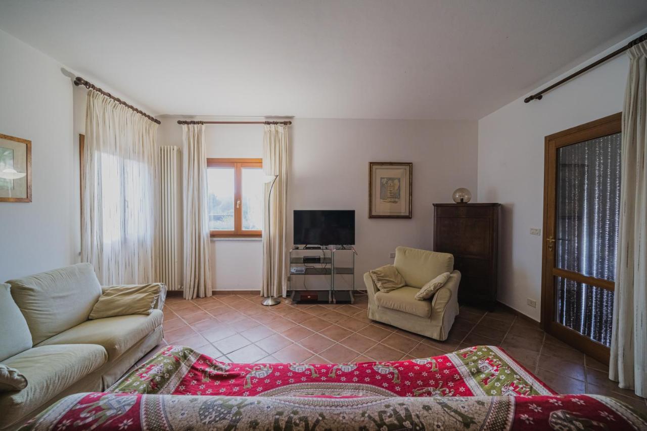 Villa Doddy Nei Pressi Di Barbarossa Порто-Аццурро Екстер'єр фото