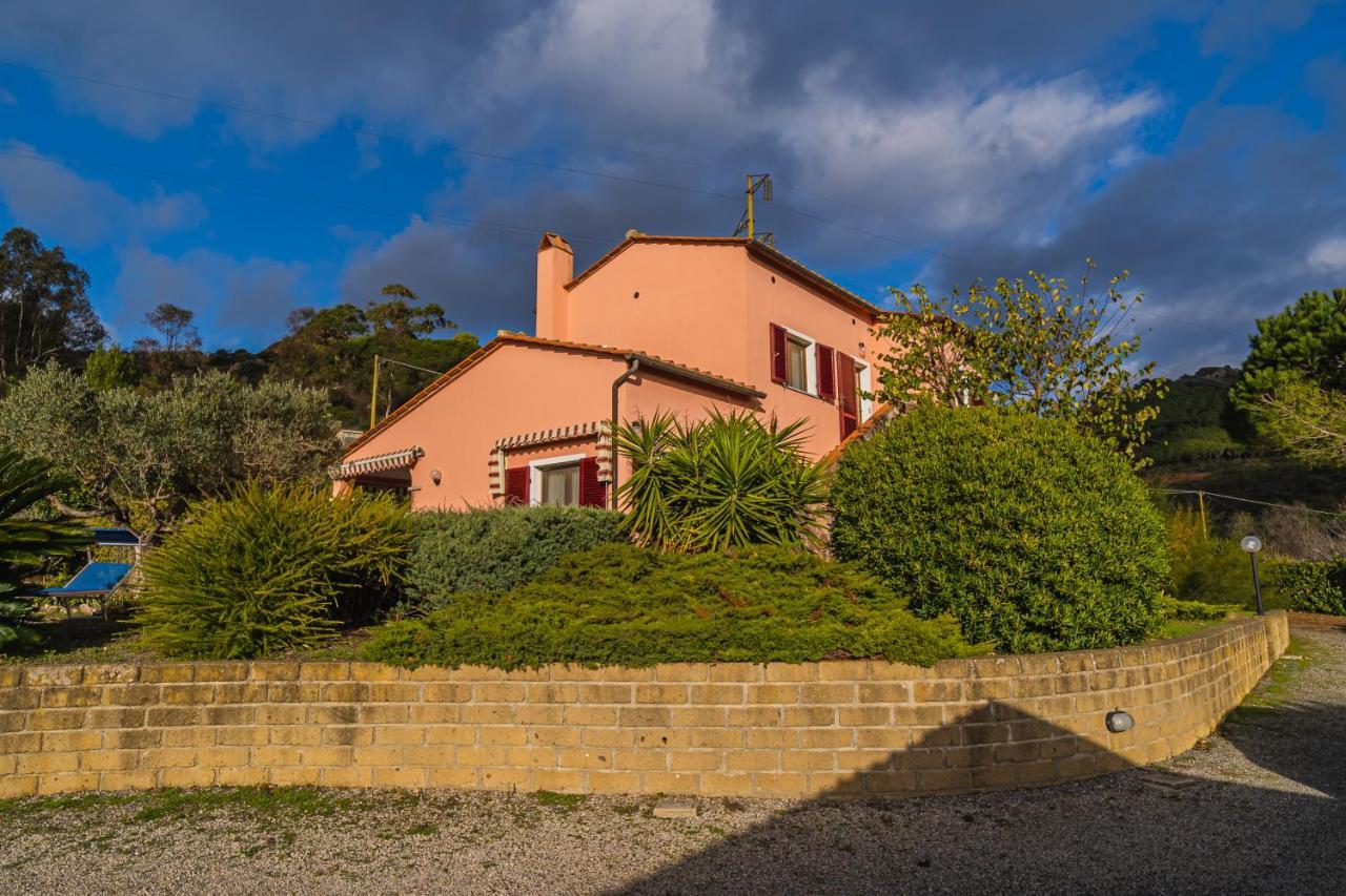Villa Doddy Nei Pressi Di Barbarossa Порто-Аццурро Екстер'єр фото